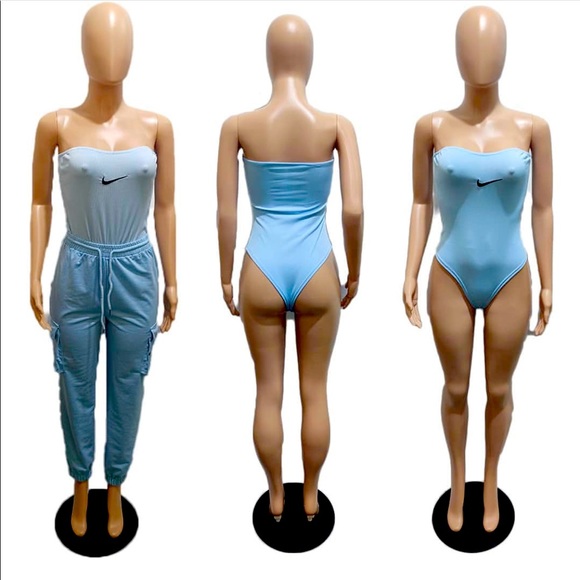 Women’s Nike cute loungewear set - Picture 6 of 7